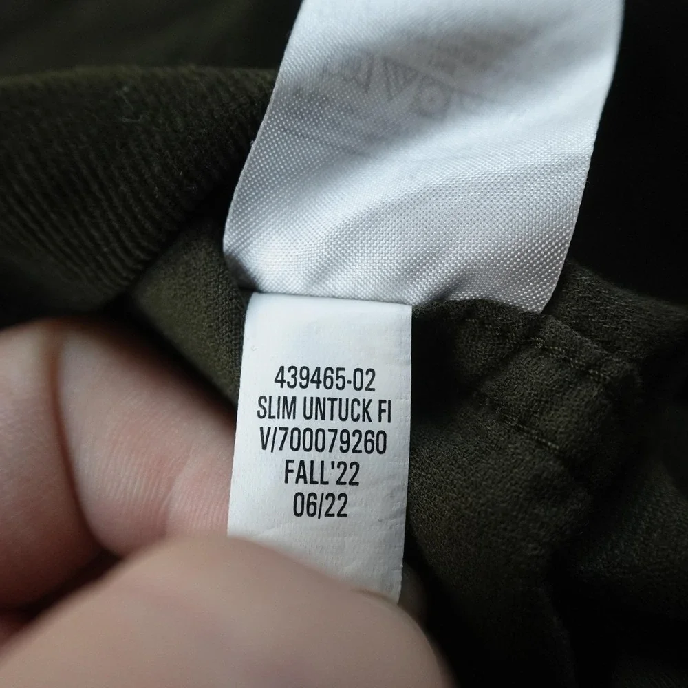 Banana Republic Shirt Mens M Green Corduroy Cord Long Sleeve Slim Fit Button Up